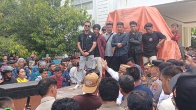 Penambang Rakyat Gorontalo Gelar Aksi Besar, Desak Penghentian Arogansi PT Gorontalo Mineral