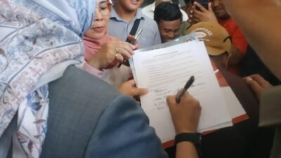 DPRD Gorontalo dan Penambang Rakyat Sepakati Penghentian Aktivitas PT Gorontalo Mineral