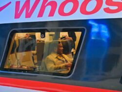 Presiden Prabowo Naik Whoosh, Tunjukkan Dukungan terhadap Transportasi Publik yang Ramah Waktu