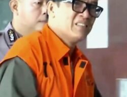 Immanuel Ebenezer Menangis di Gedung KPK, Resmi Jadi Tersangka Kasus Pemerasan Sertifikat K3