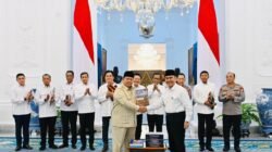 Prabowo Setujui Arah Besar Reformasi Polri: Kompolnas Diperkuat, Posisi Polri Tetap di Bawah Presiden